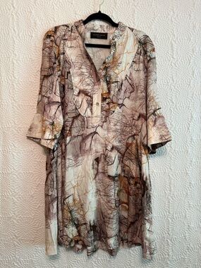 Hilton Hollis Printed Dress in Cream with Subtle Brown & Gold Accents, Medium